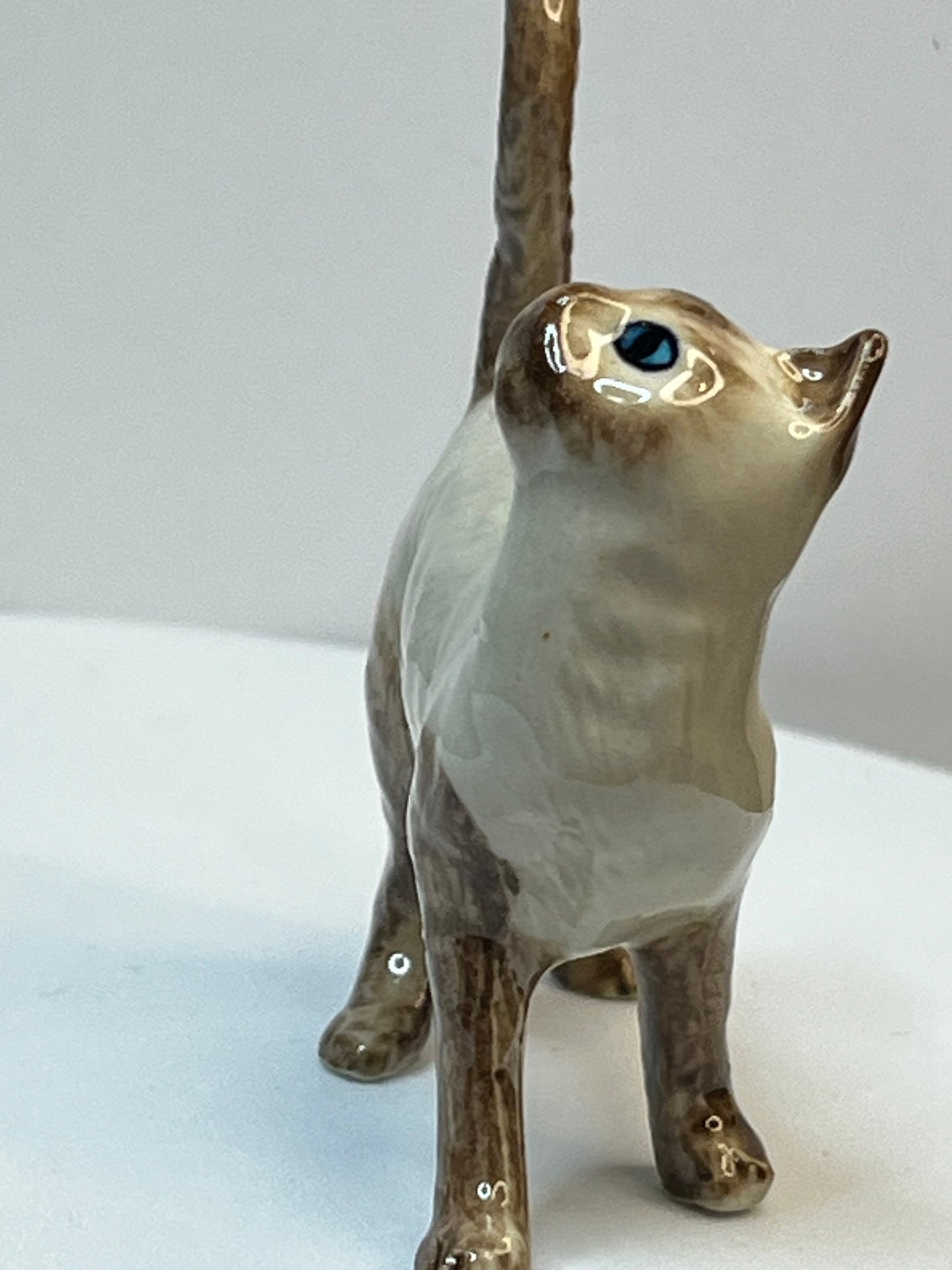 Miniature Porcelain Seal Point Siamese Cat Figurine Looking Up