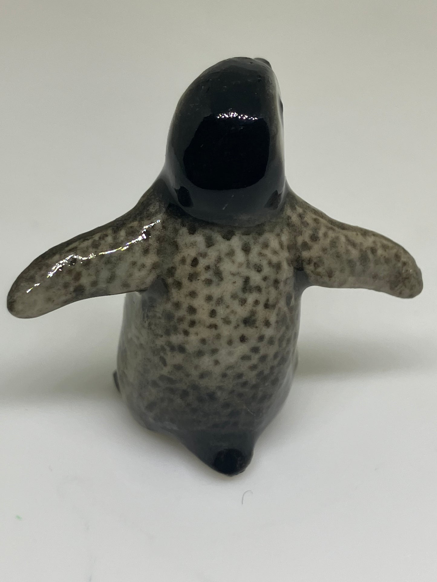 Miniature Porcelain Baby Penguin Bird Figurines Mini (1Pcs)