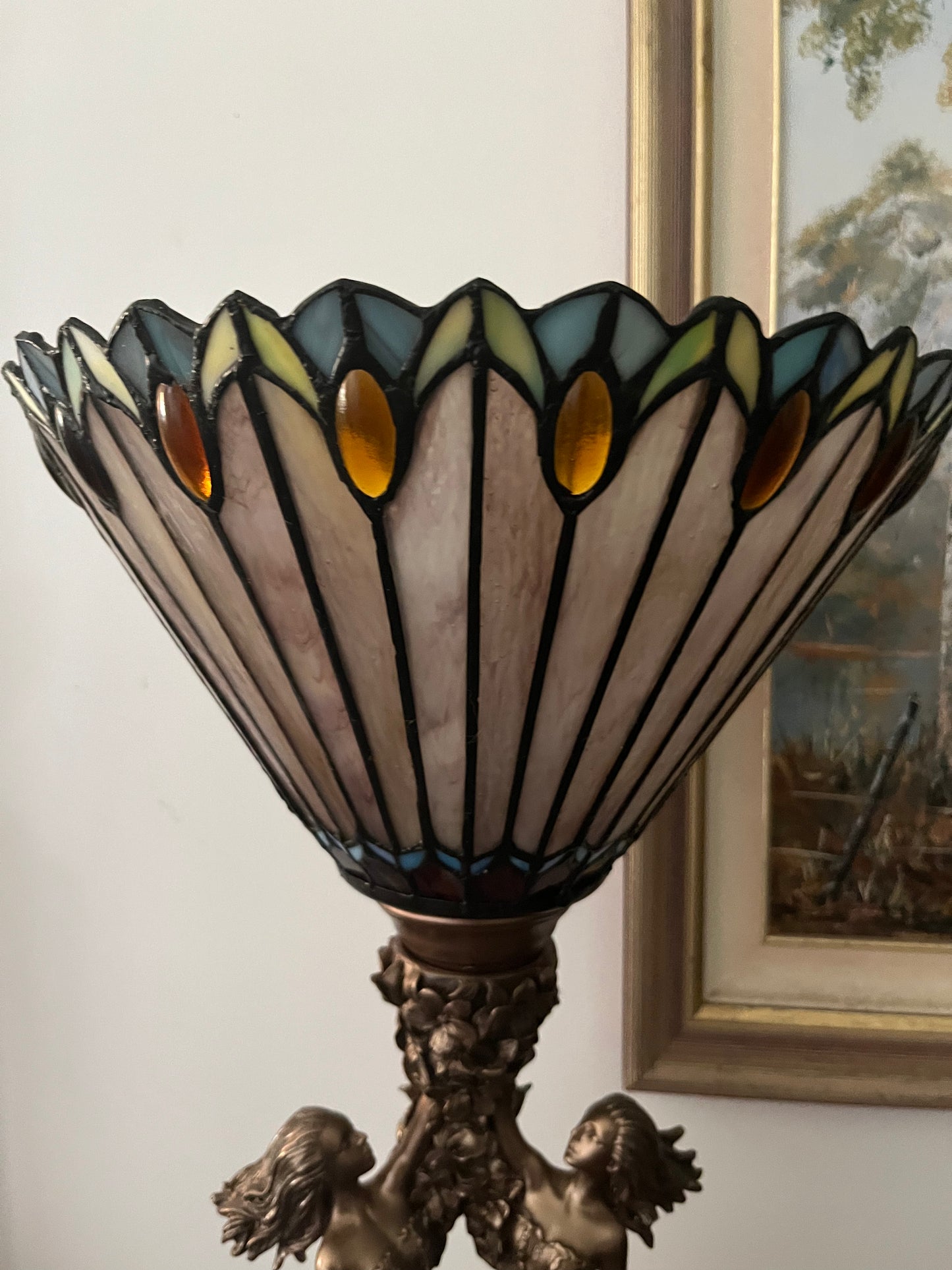 Sisters Lead Light Table Lamp