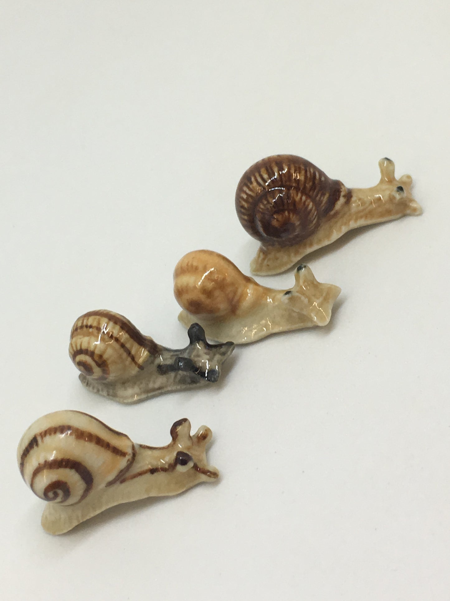 Snails Miniature Porcelain Figurines (7Pcs)