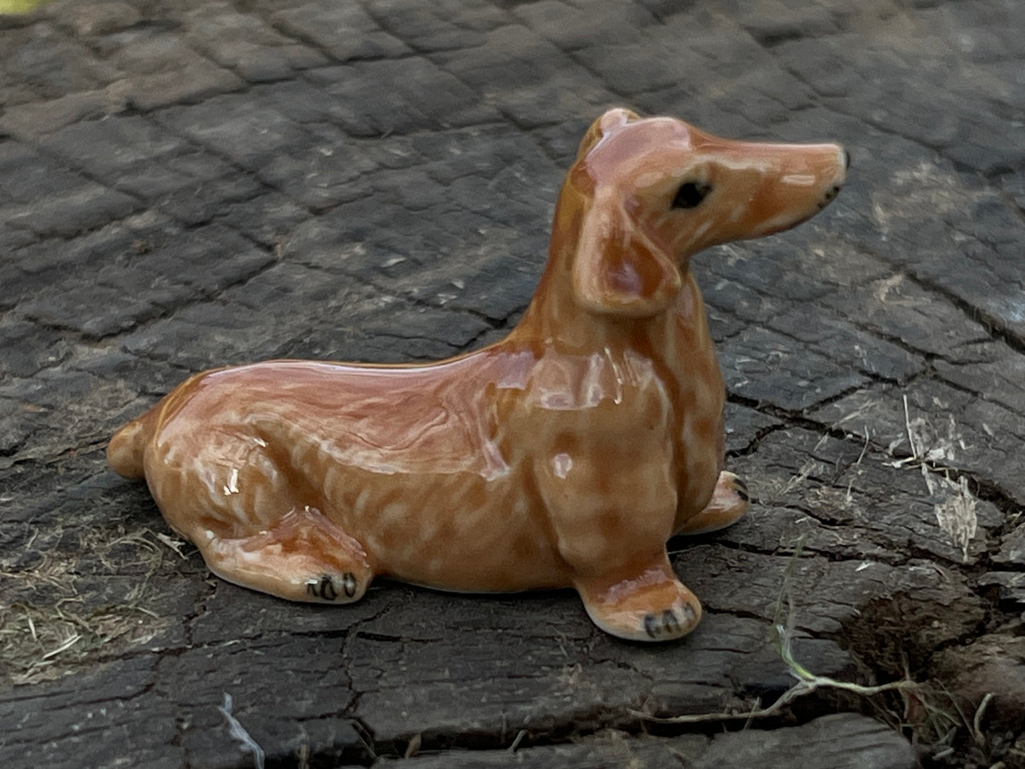 Miniature Porcelain Sitting Dachshund Figurine