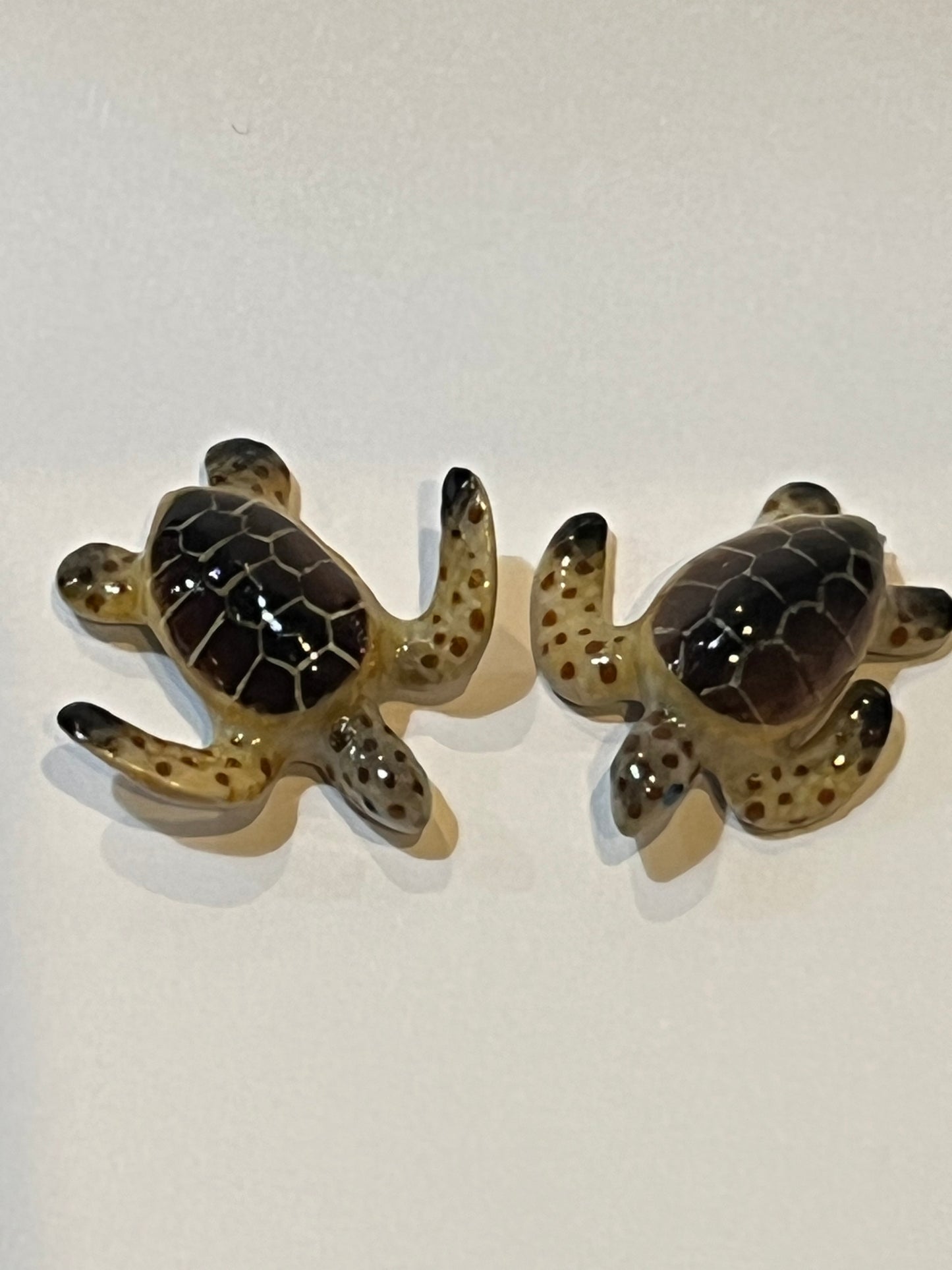 Miniature Porcelain Sea Turtles - Tiny Ocean Animals Figurines