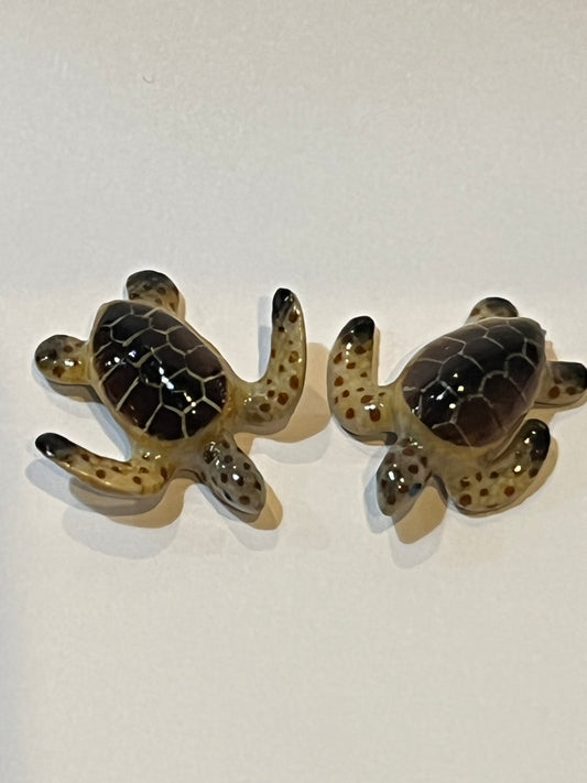 Miniature Porcelain Sea Turtles - Tiny Ocean Animals Figurines