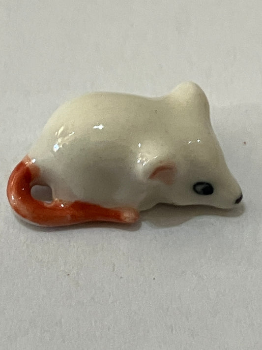 Miniature Porcelain Mouse Figurine  Mini (1Pcs)