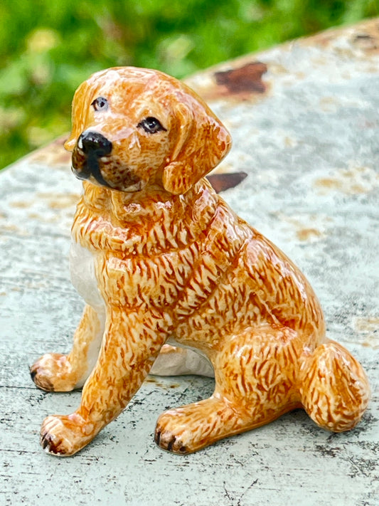 Miniature Porcelain Golden Retriever Sitting Dog Figurine