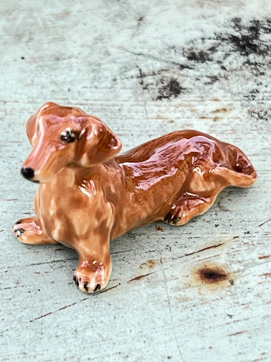 Miniature Porcelain Sitting Dachshund Figurine