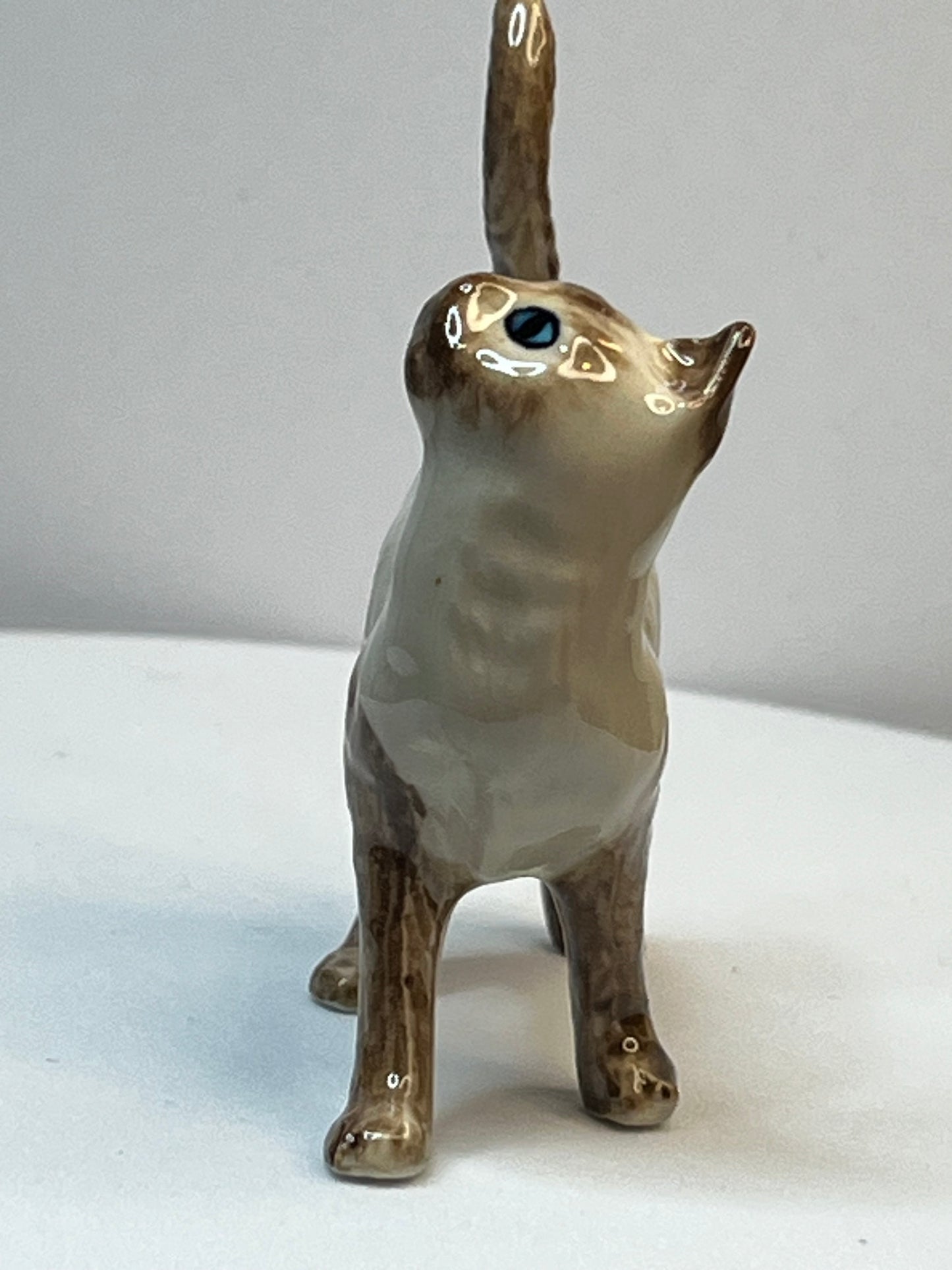 Miniature Porcelain Seal Point Siamese Cat Figurine Looking Up