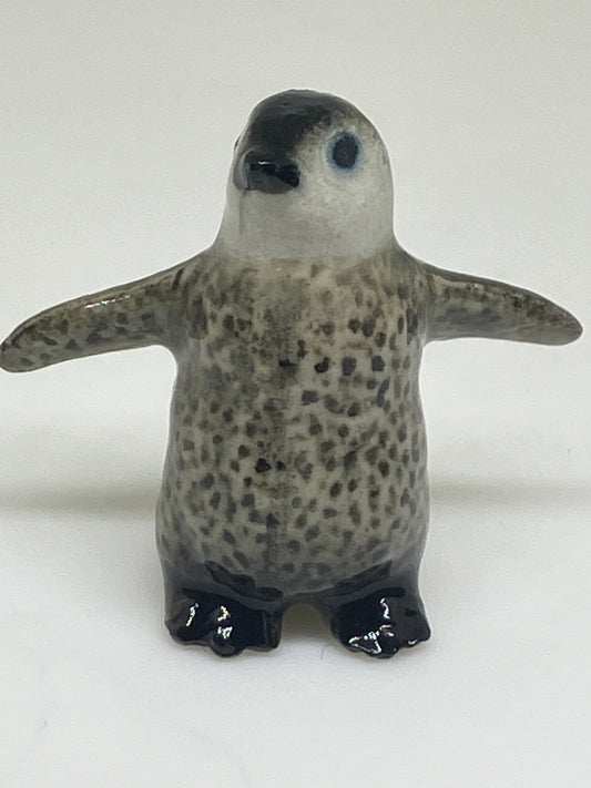 Miniature Porcelain Baby Penguin Bird Figurines Mini (1Pcs)