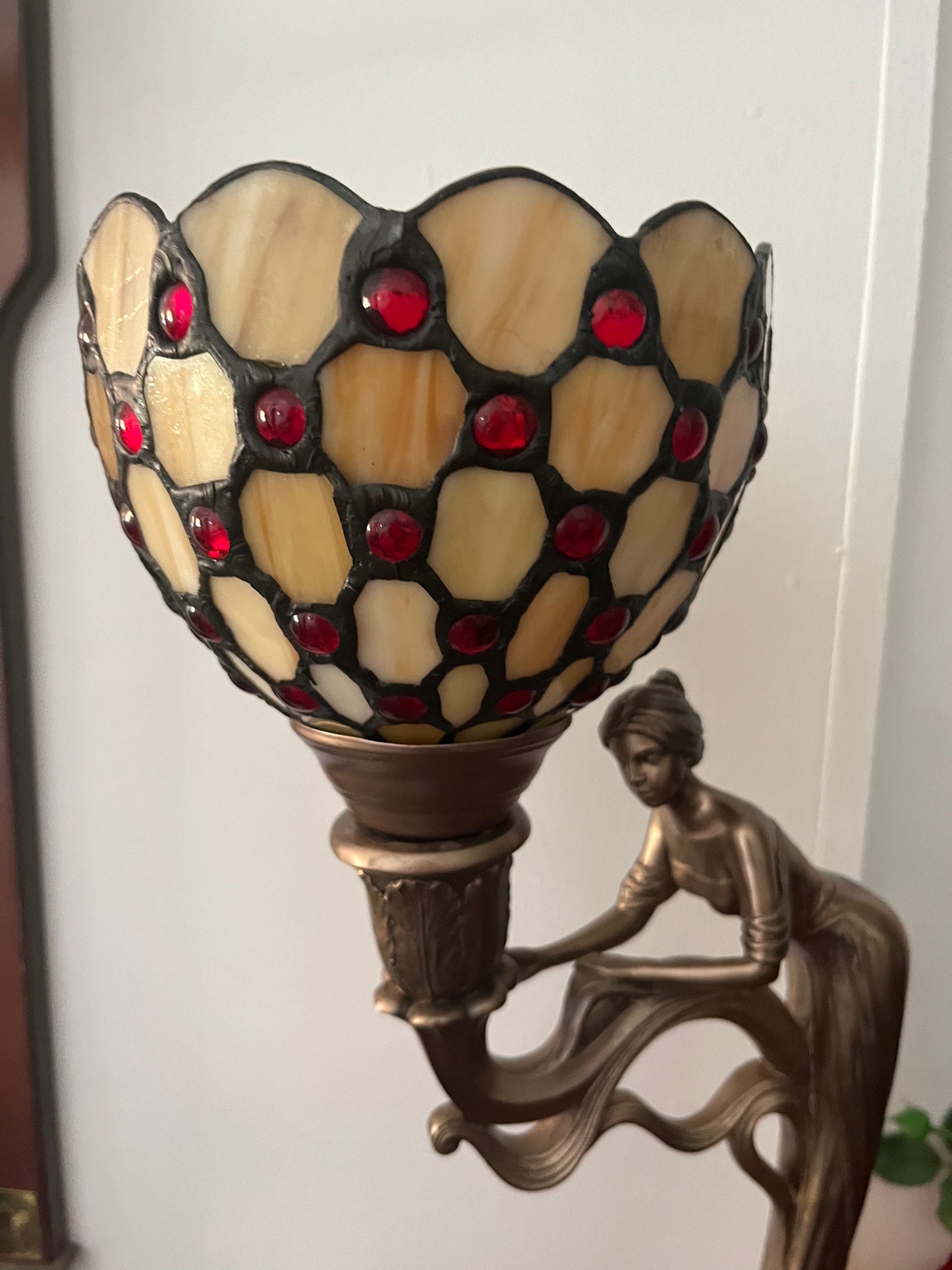 Art nouveau Lamp With Cream Lead Light And Red Glass Beads