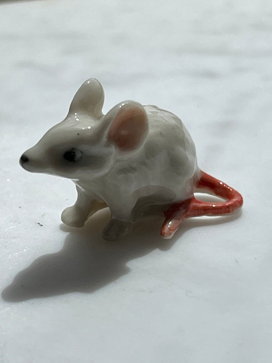 Miniature Porcelain White Mouse Figurine with Curled Tail