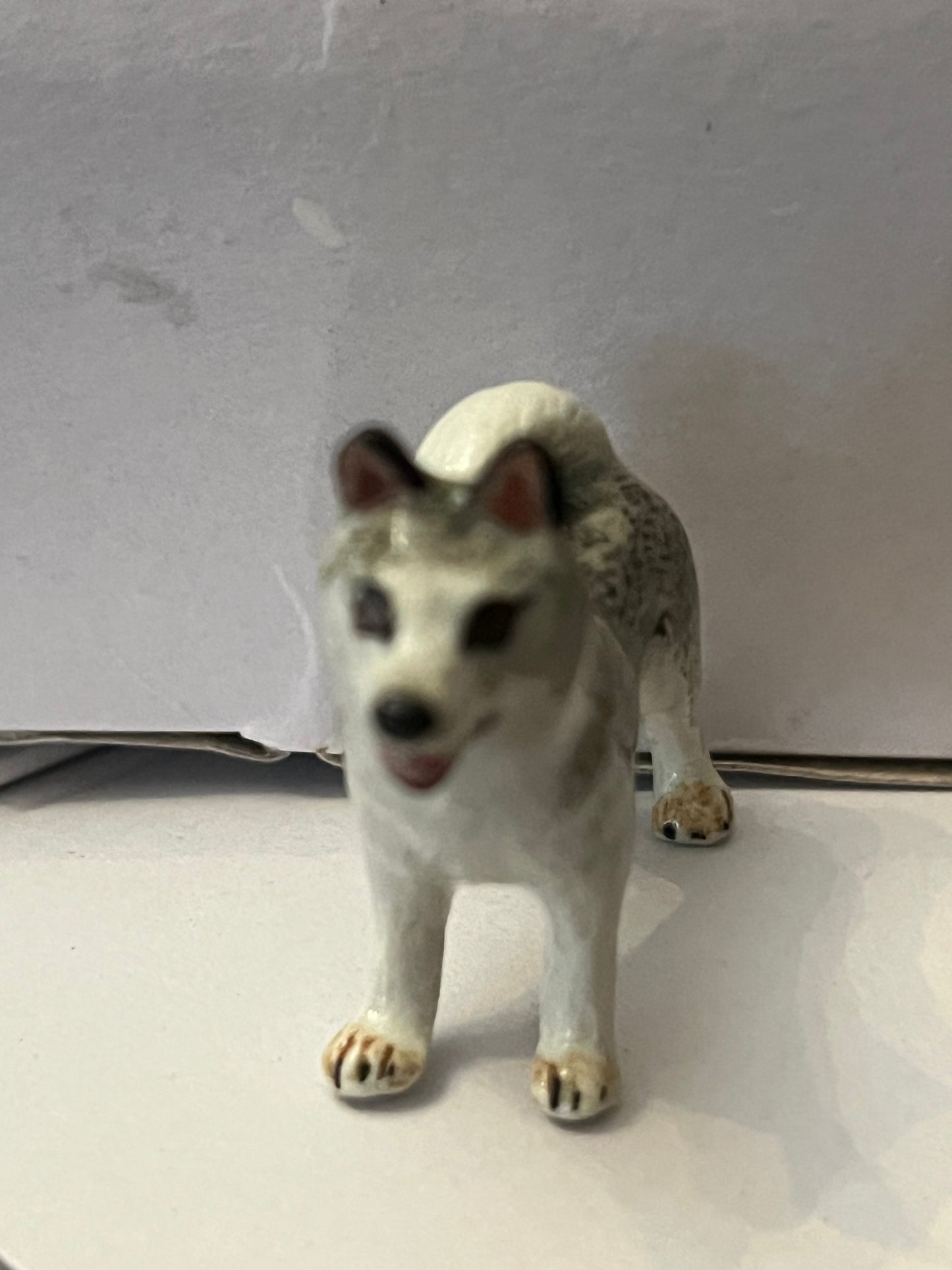 Miniature Porcelain Alaskan Malamute Mini