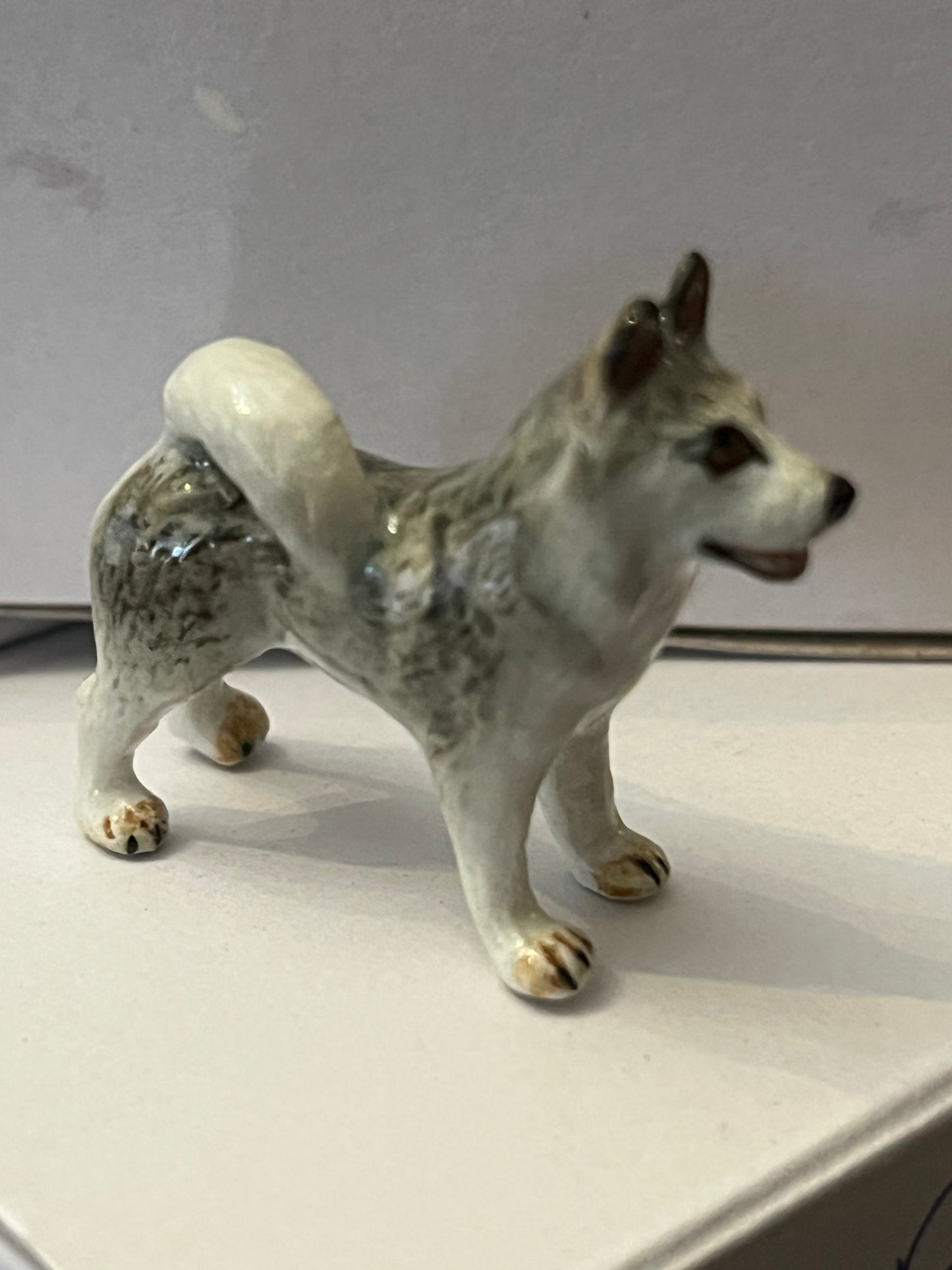 Miniature Porcelain Alaskan Malamute Mini