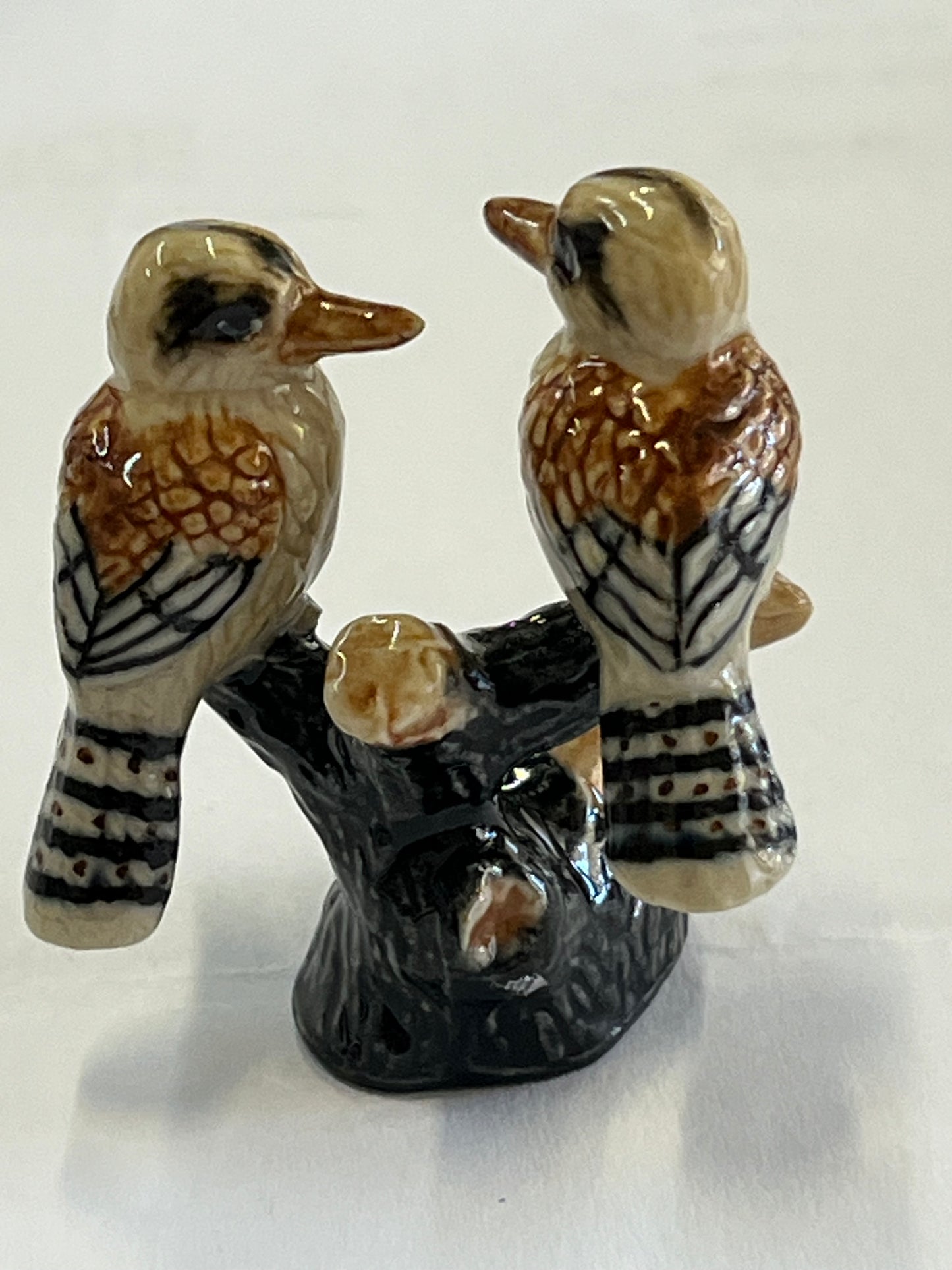 Miniature Porcelain Australian Kookaburra on Log  Bird Figurines (Medium)