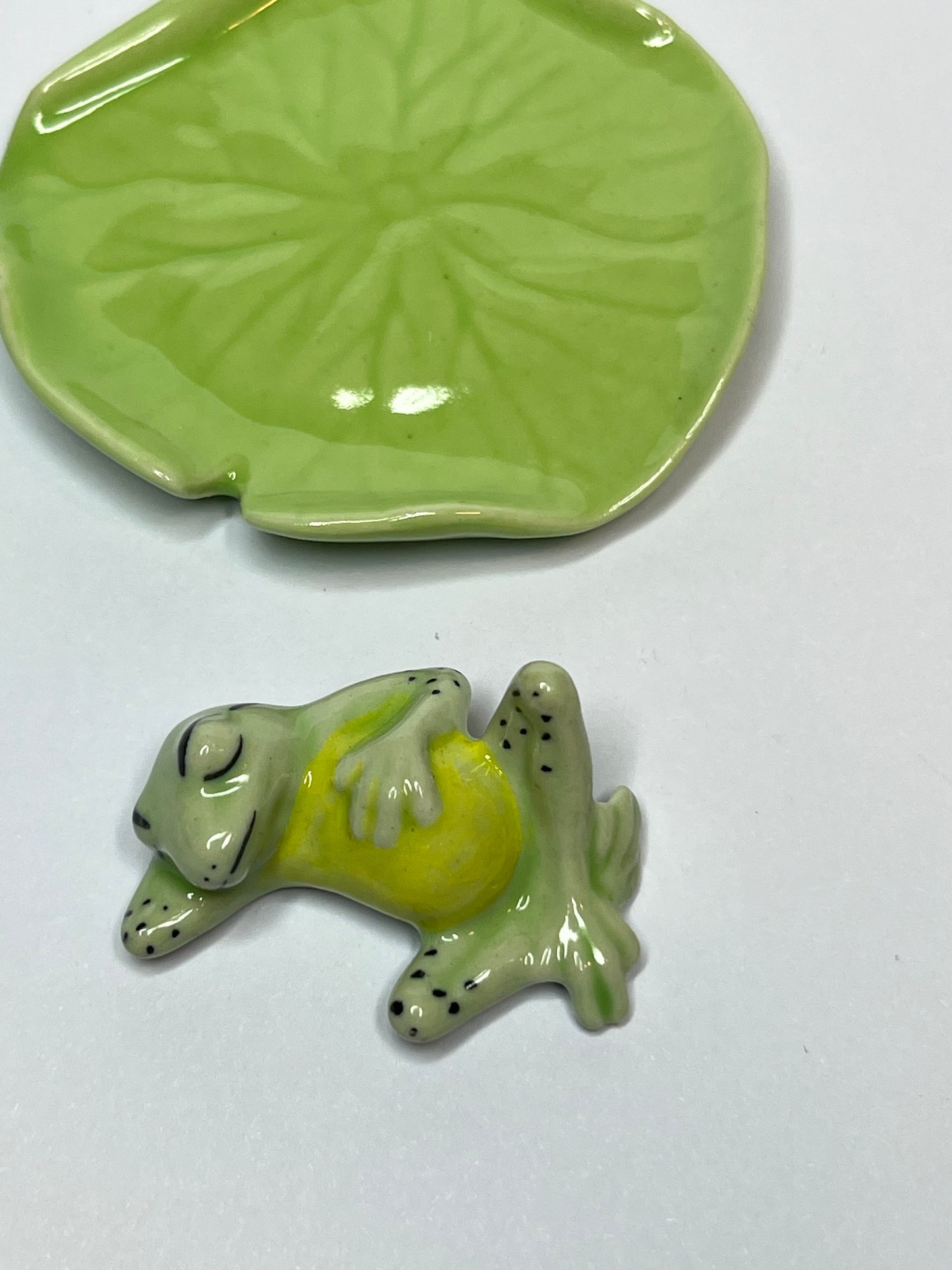 Miniature Porcelain Frog Sleeping on Lily Pad — Set of 2