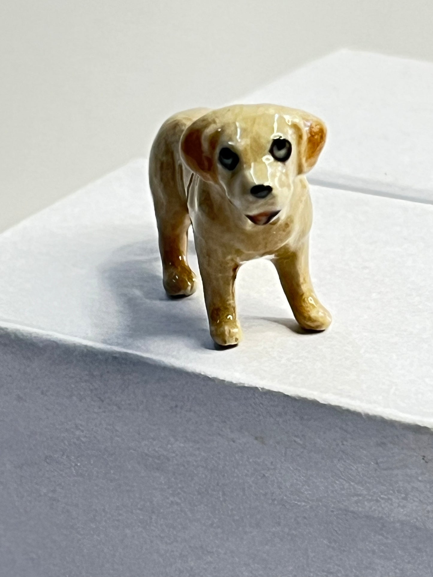 Miniature Porcelain Labrador Figurine (Mini)