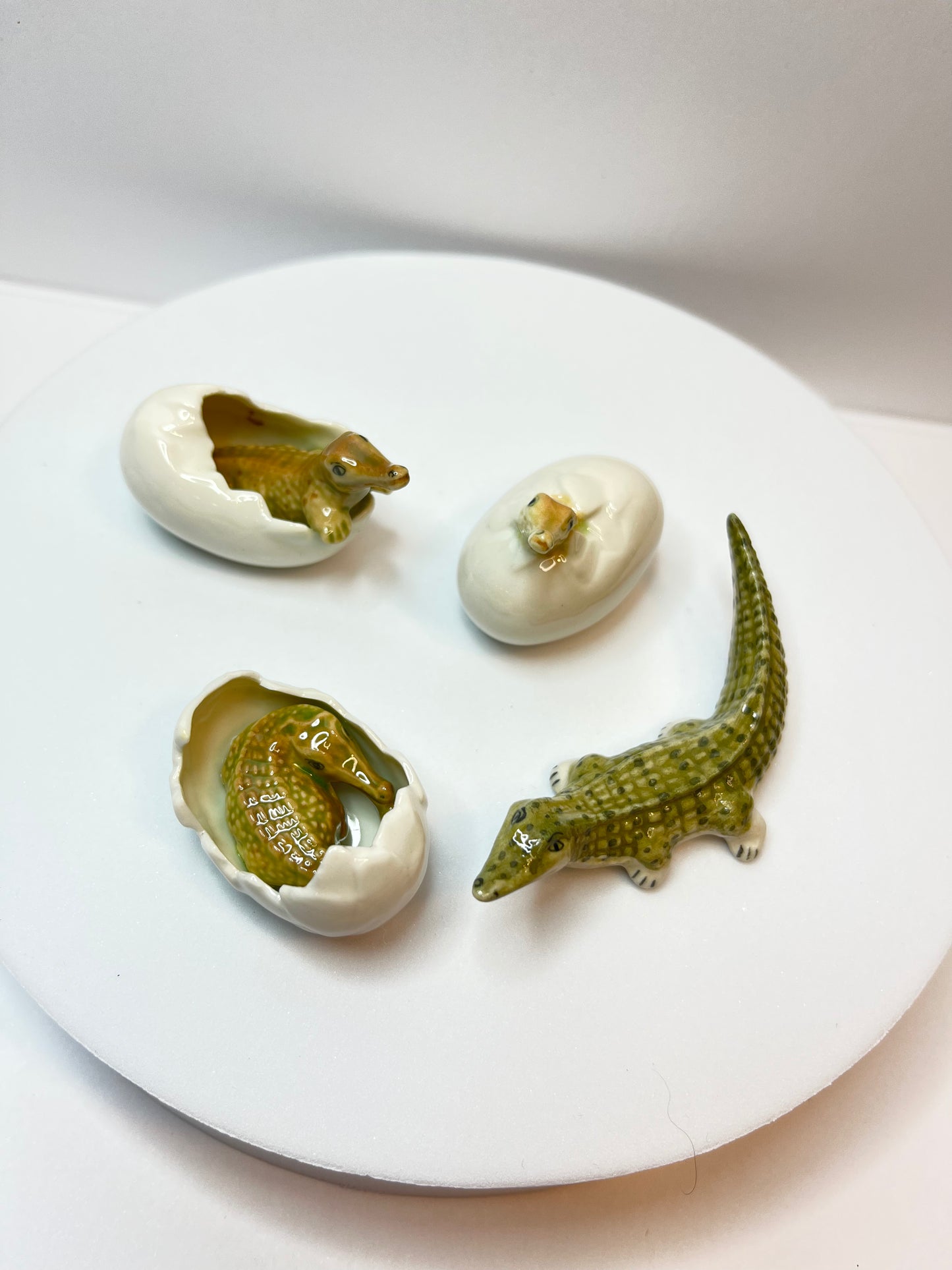 Miniature Crocodile Hatching Figurine Set- Porcelain Baby Crocodiles in Eggs