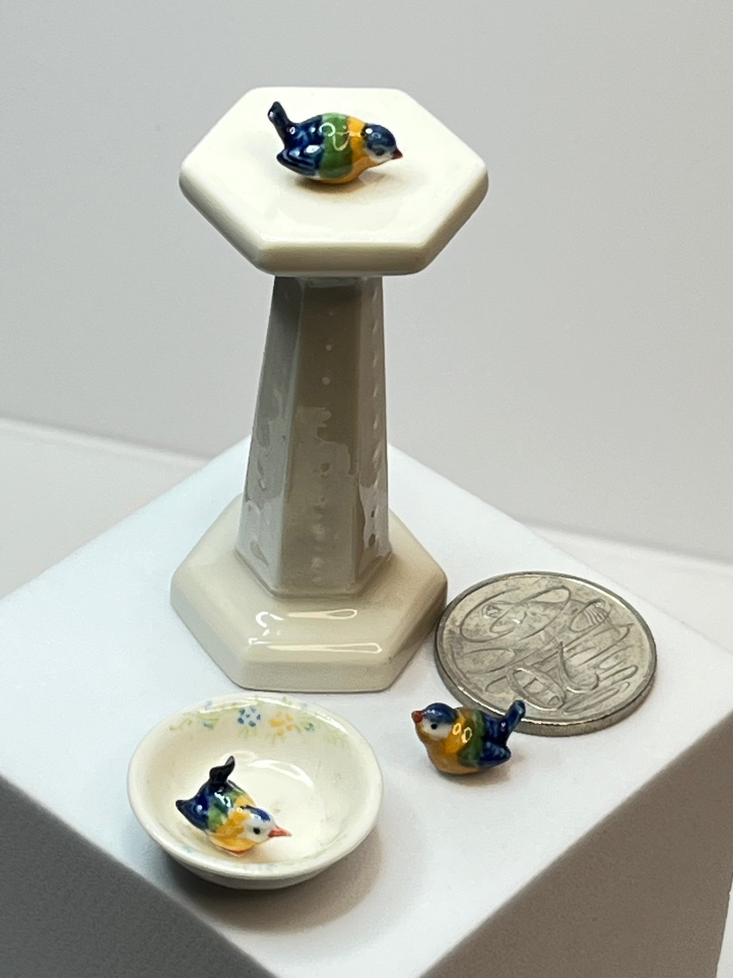 Miniature Bird Bath With Colourful Birds Porcelain Figurine Set