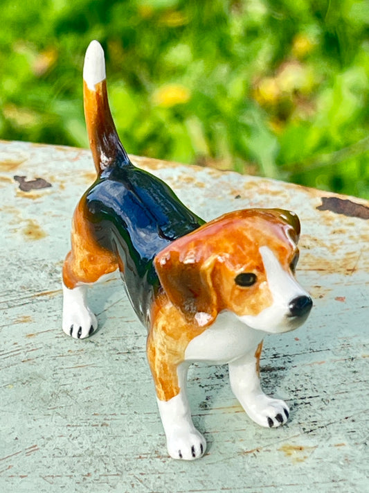 Miniature Porcelain Dog Figurine Beagle Mini