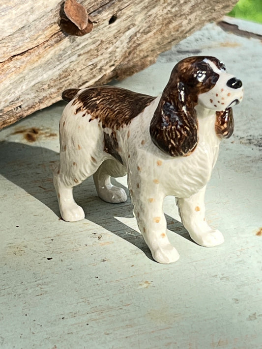 Miniature Porcelain Dog Figurine Brown English Springer Spaniel Dog Breed