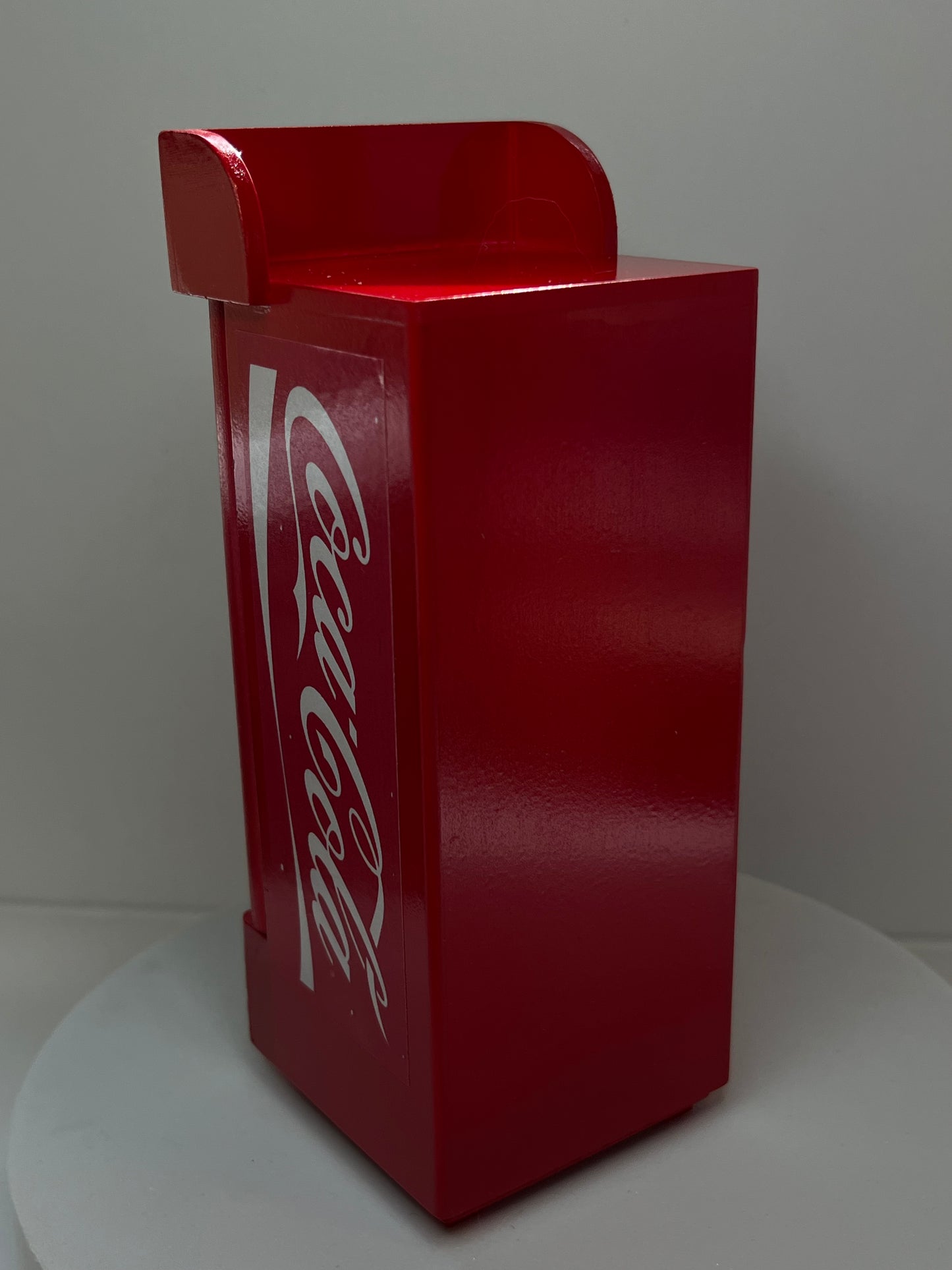 Miniature Coke Fridge Figurine with Soft Drink Cans