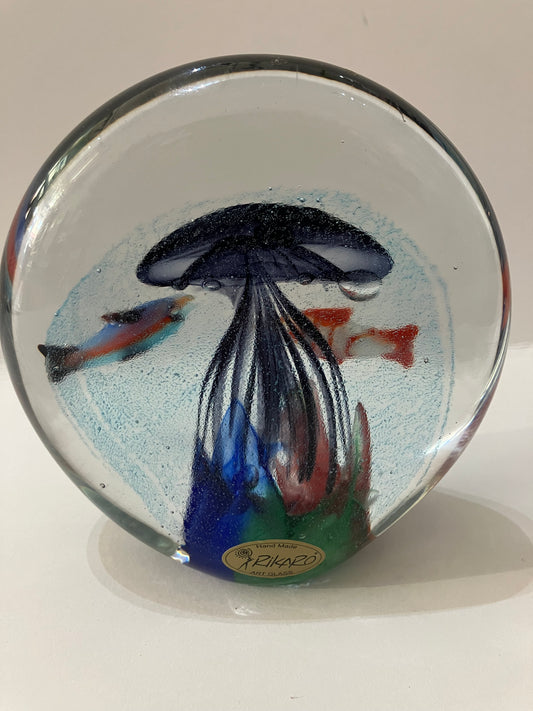 Glass Paperweight Jelly Fish and Fish