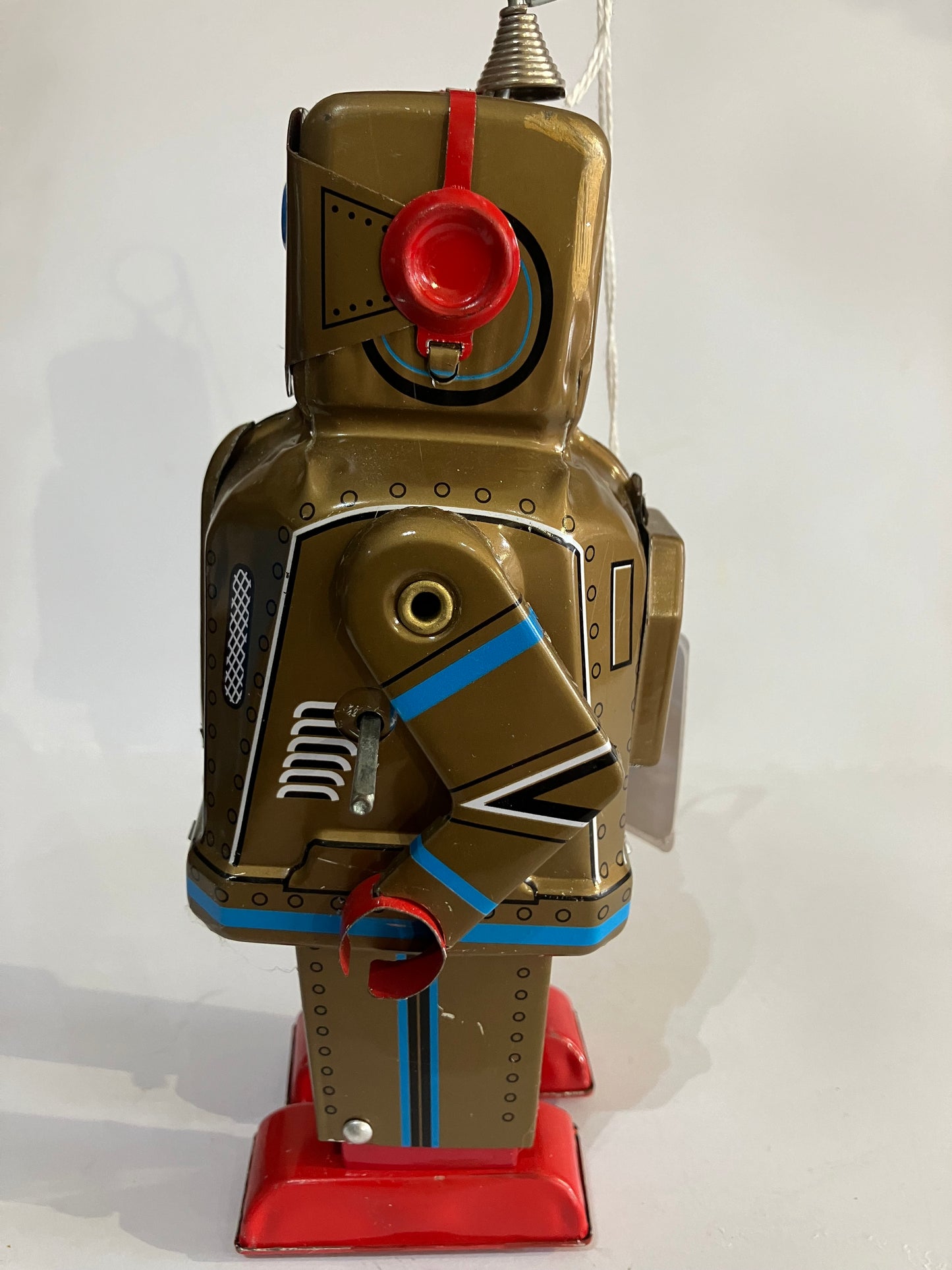 Wind Up Tin Toy Robot Gold