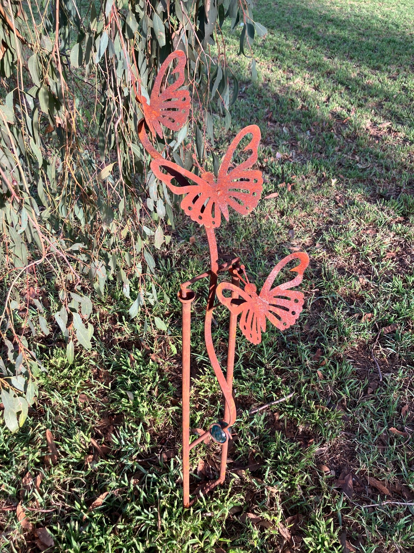 Rusty Garden Art Balancing butterflies with Glass Ball