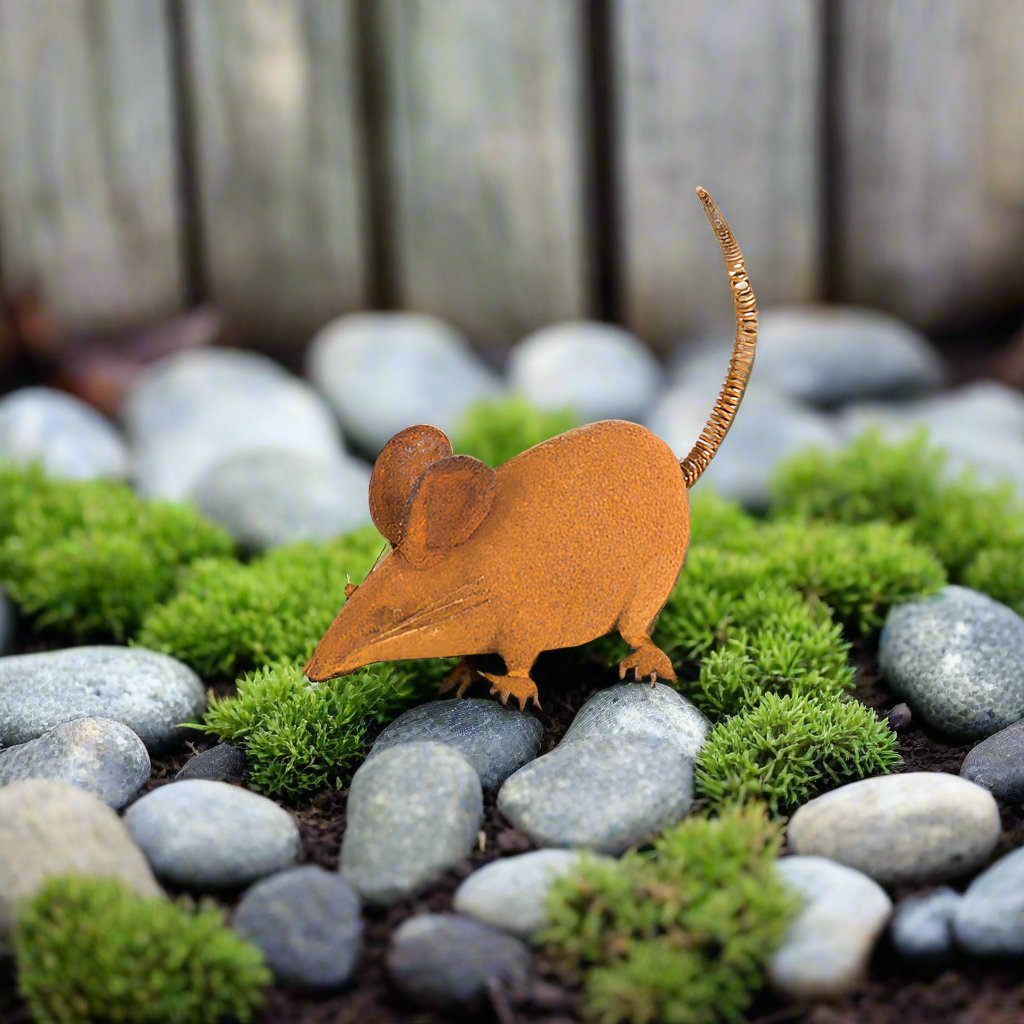 Rusty Small Mouse