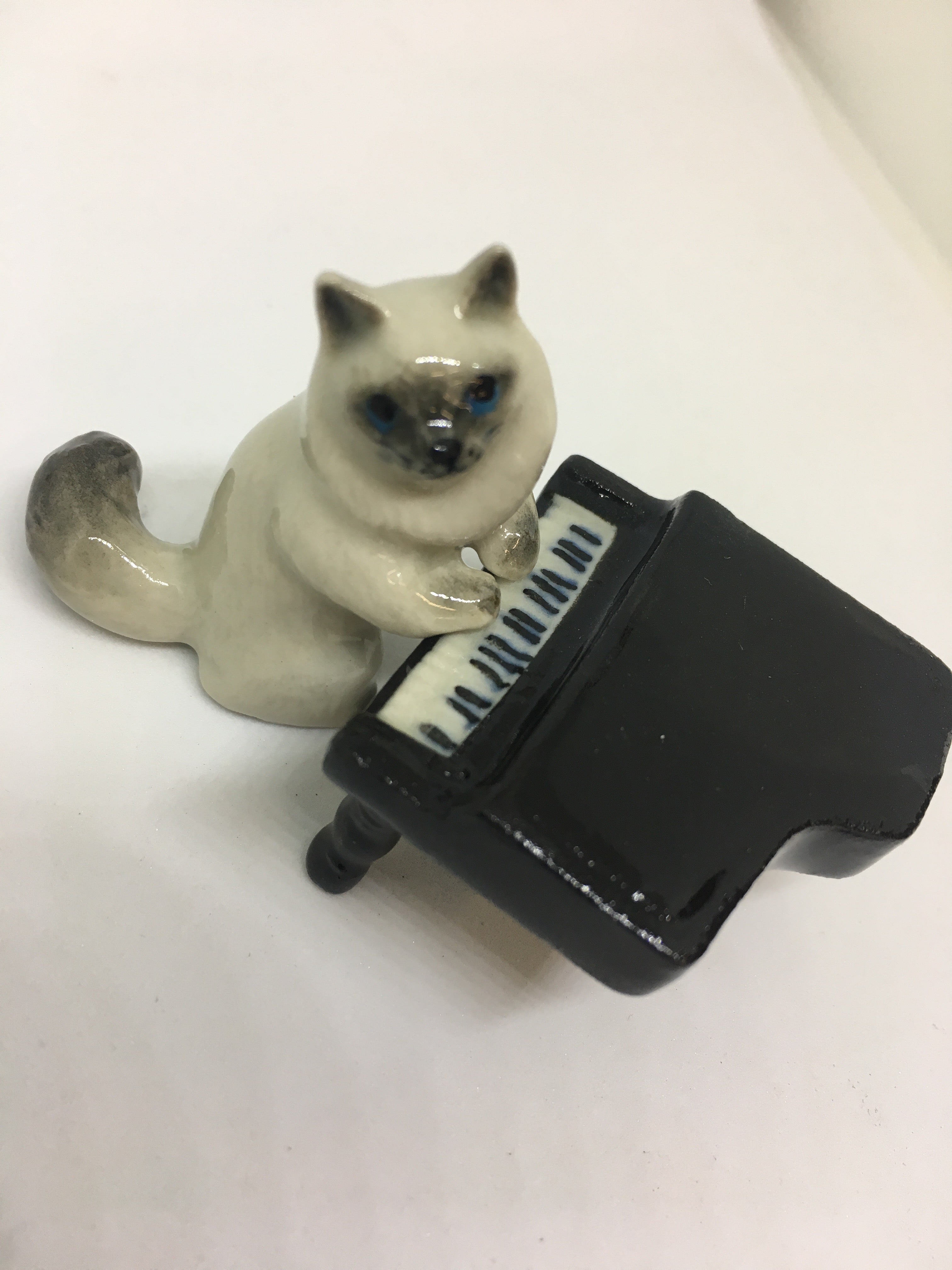 Tiny piano deals for cats