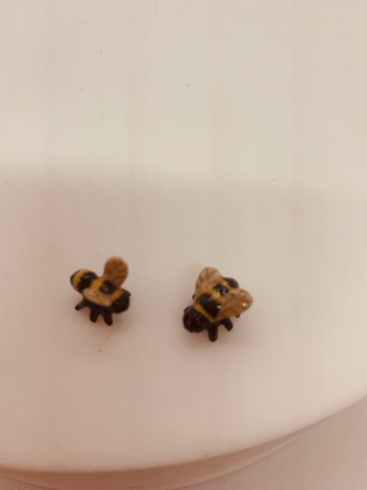 Little Porcelain Bees For Your Fairy Garden - Fairy Garden Miniatures