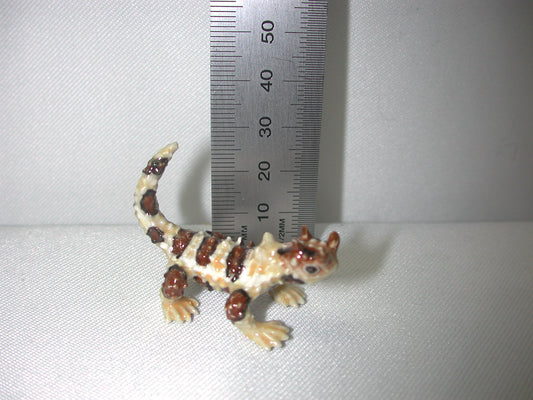 Thorny Devil Miniature Porcelain Figurines (1Pcs)