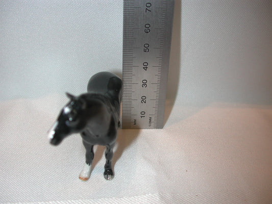 Black And White Horse Miniature Porcelain Figurines (1 Pcs)