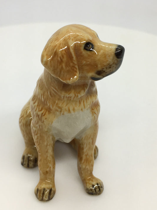 Miniature Porcelain Dog Figurine Golden Retriever Sitting  Dog Breed